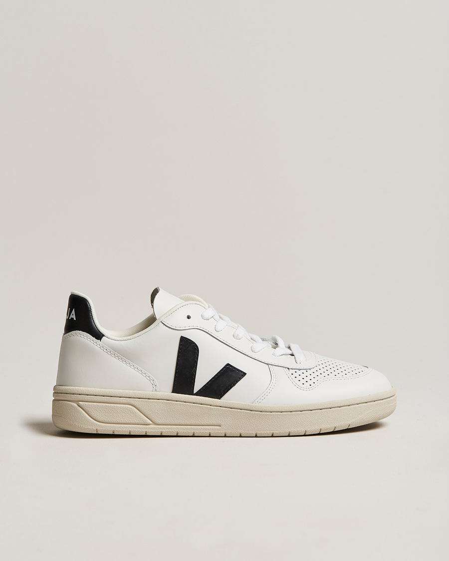 Herr | Veja V-10 Leather Sneaker Extra White/Black | Veja | V-10 Leather Sneaker Extra White/Black