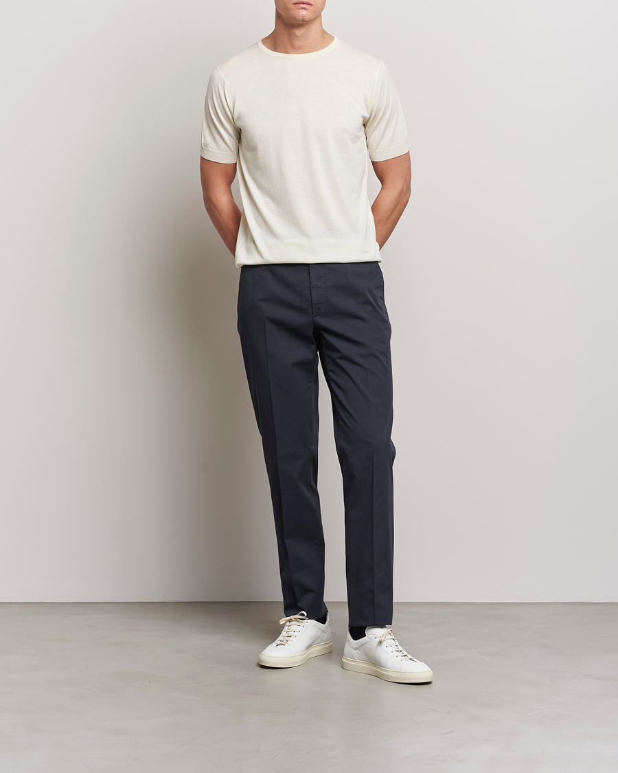 Herr | T-Shirts | John Smedley | Belden Wool/Cotton T-Shirt Latte