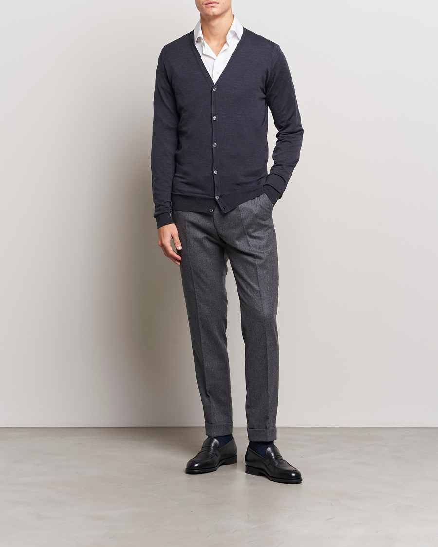Herr | Tröjor | John Smedley | Petworth Extra Fine Merino Cardigan Hepburn Smoke