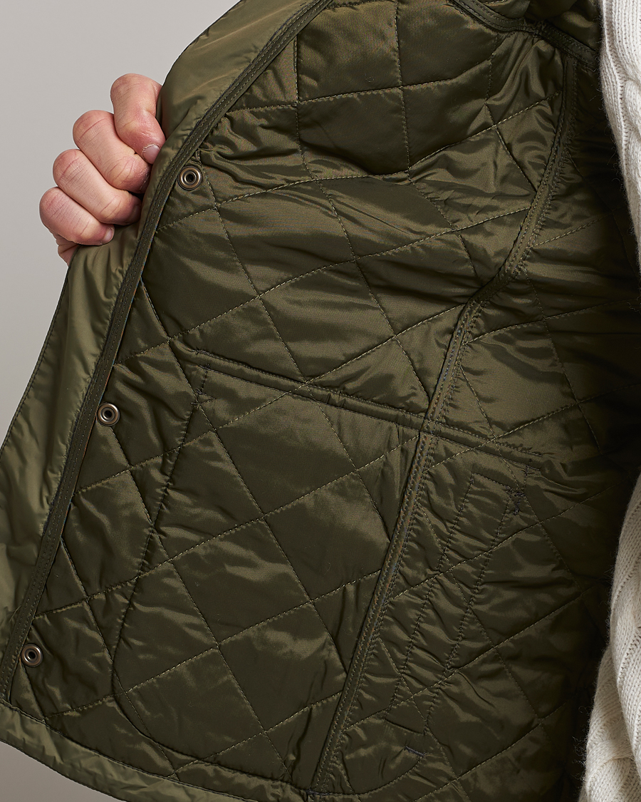 Herr | Jackor | Barbour Lifestyle | Explorer Gilet Mid Olive