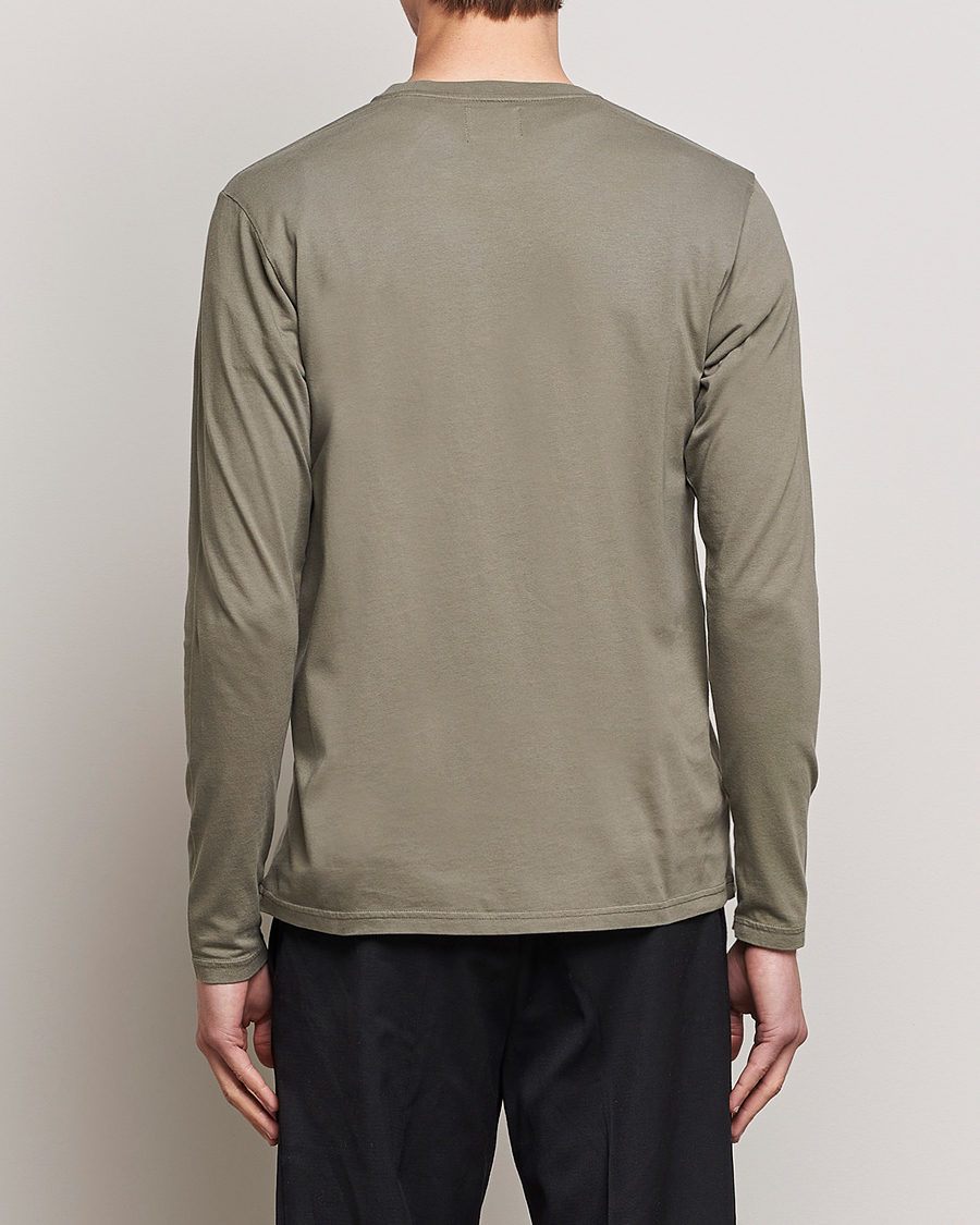 Herr | T-Shirts | Colorful Standard | Classic Organic Long Sleeve T-shirt Dusty Olive