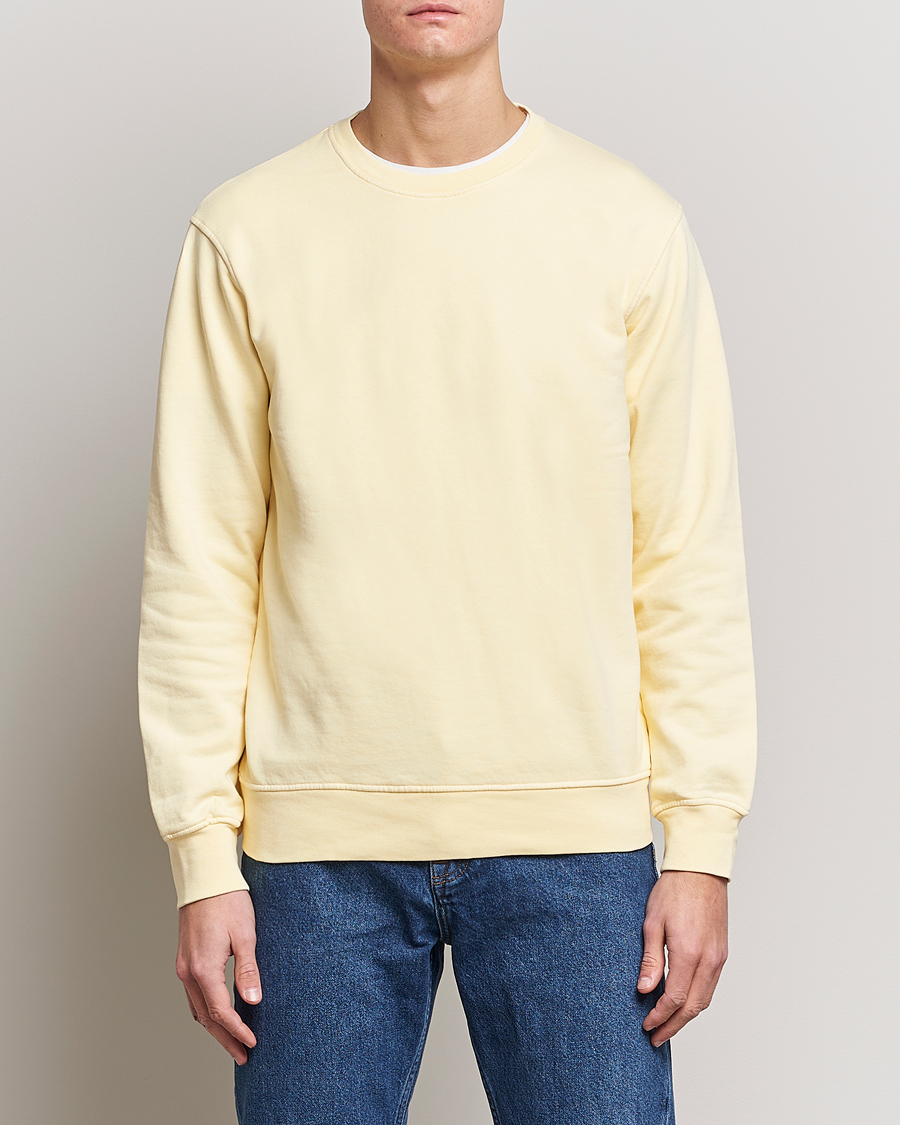 Herr | Sweatshirts | Colorful Standard | Classic Organic Crew Neck Sweat Soft Yellow