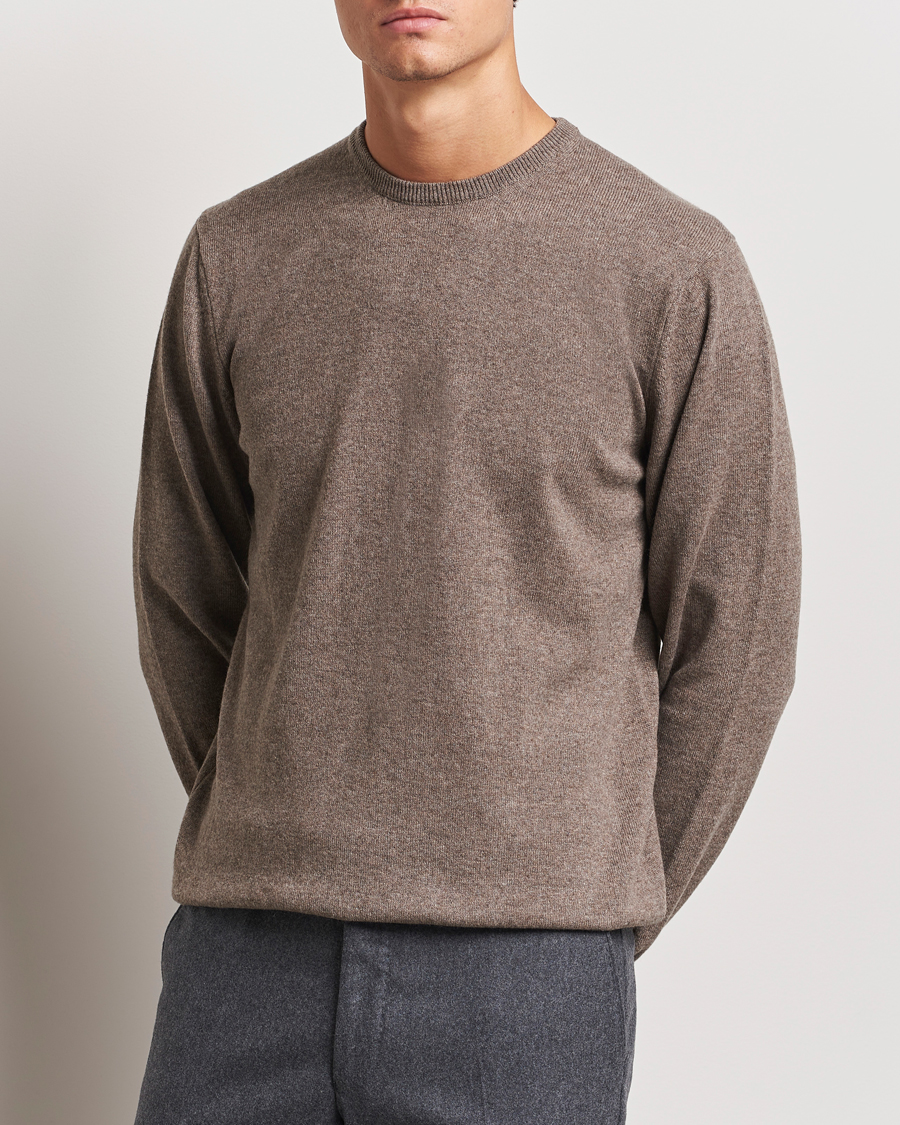 Herr | Italian Department | Piacenza Cashmere | Cashmere Crew Neck Sweater Brown