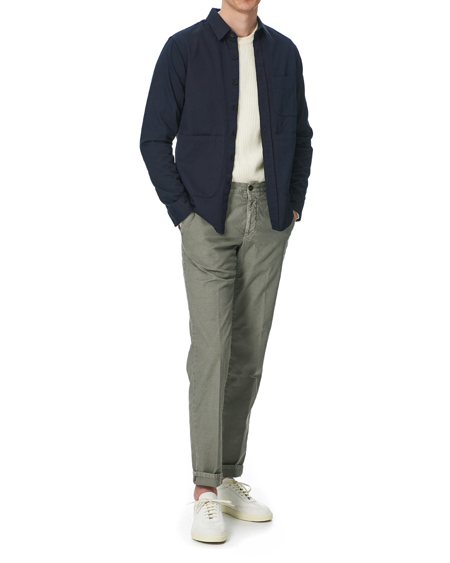 Herr | Byxor | Incotex | Easy Fit Selvedge Cotton Chinos Stone Grey
