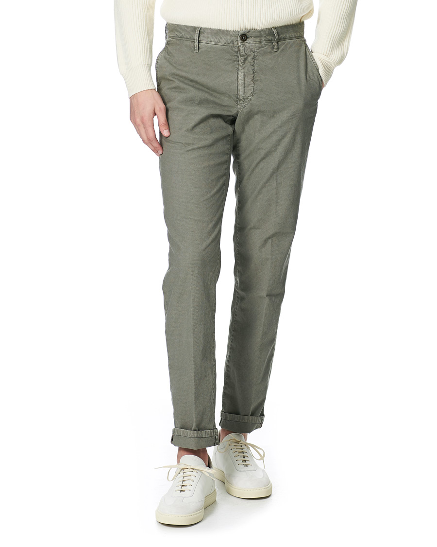 Herr | Byxor | Incotex | Easy Fit Selvedge Cotton Chinos Stone Grey
