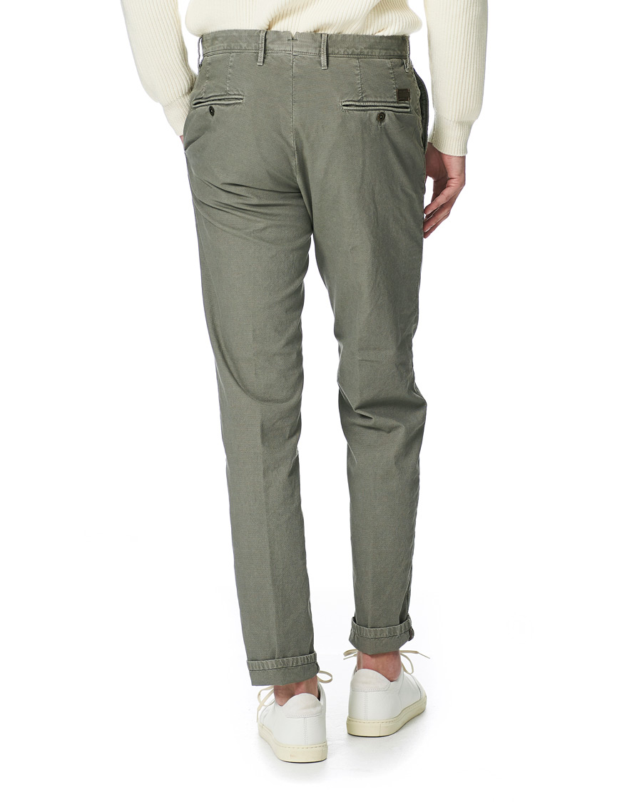 Herr | Byxor | Incotex | Easy Fit Selvedge Cotton Chinos Stone Grey