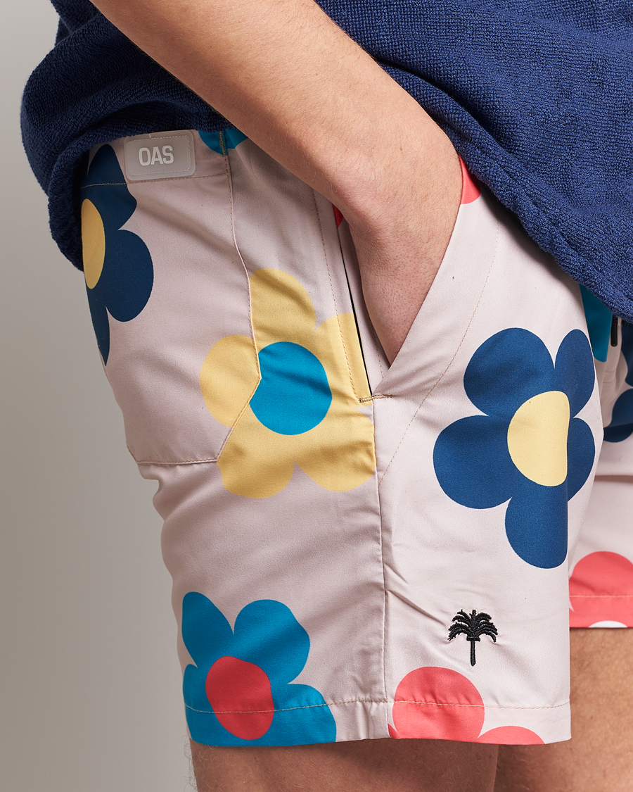 Herr | Badbyxor | OAS | Printed Swimshorts Daisy