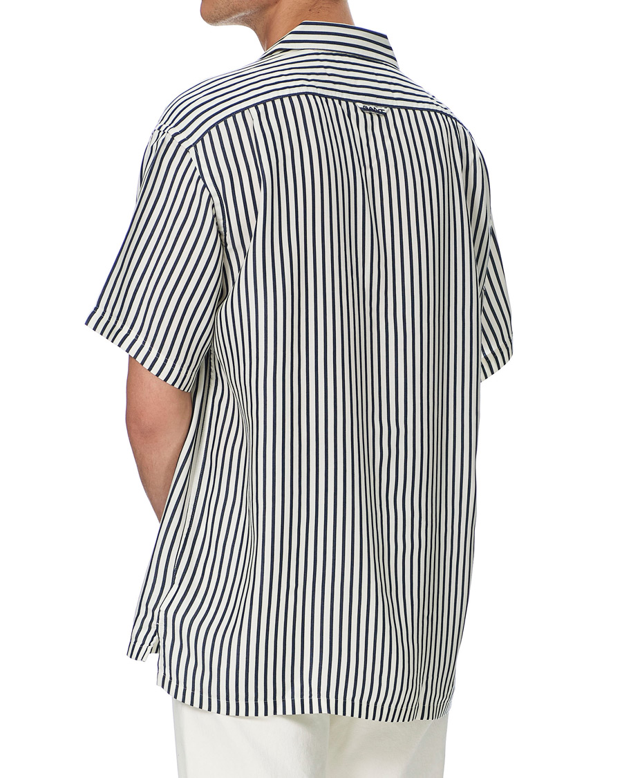 Herr | Skjortor | Gant | Rel Stripe Camp Collar Short Sleeve Shirt White/Blue