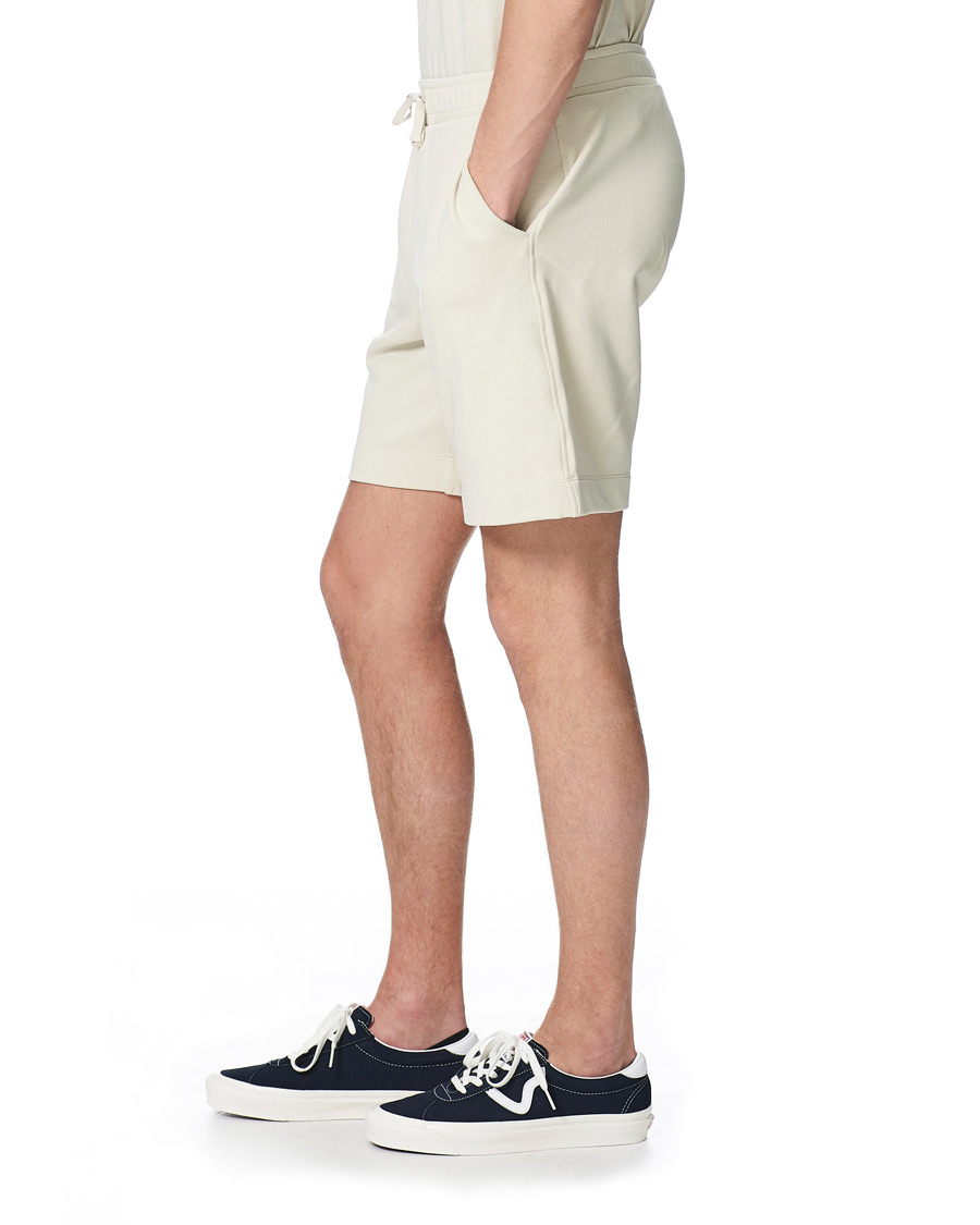 Herr | Shorts | Filippa K | Barry Organic Cotton Shorts Vanilla Ivory