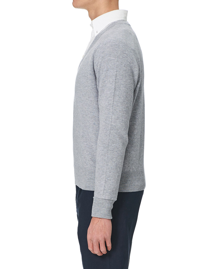 Herr | Tröjor | Stenströms | Washed Merino Deep V-Neck Grey