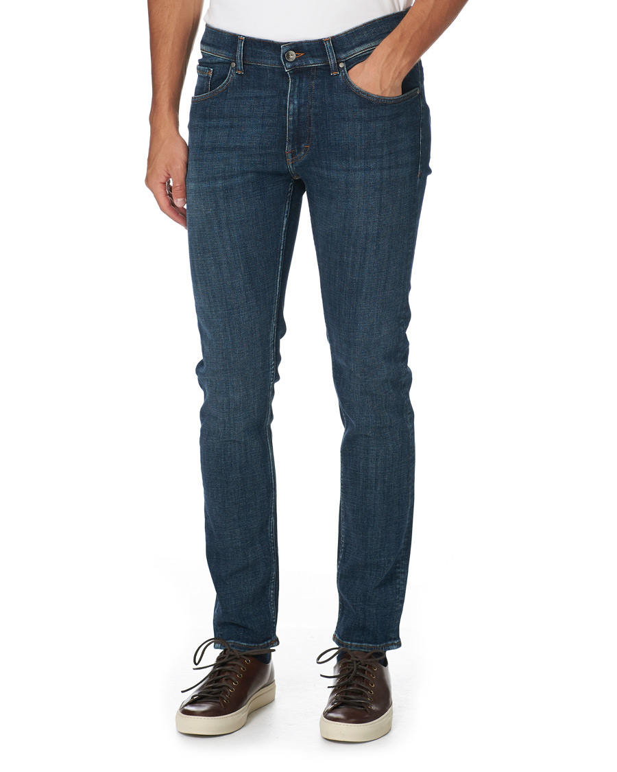 Herr | Jeans | Tiger of Sweden | Leon Hawk Eye Superstretch Jeans Royal Blue