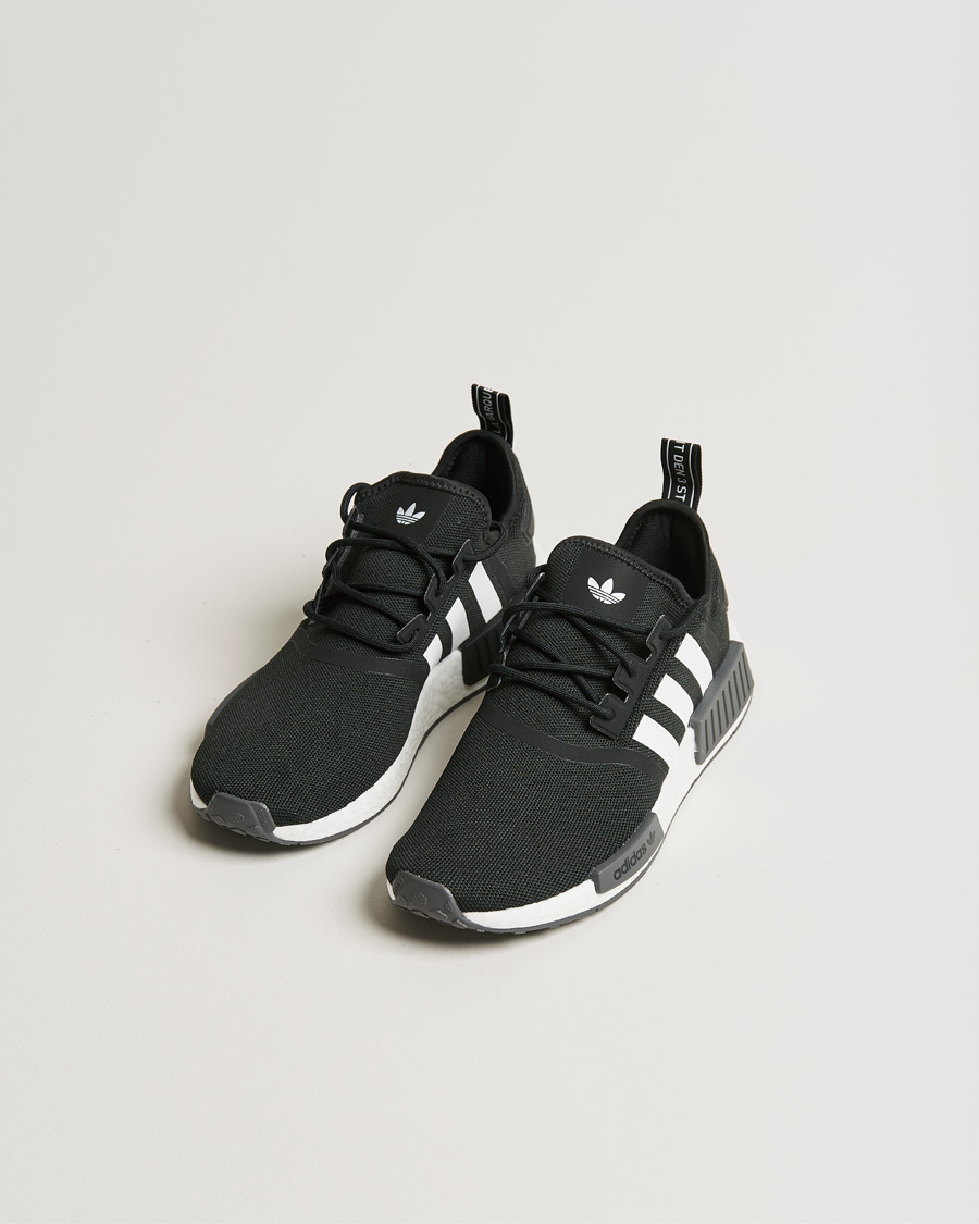 Herr | adidas Originals NMD R1 Sneaker Black | adidas Originals | NMD R1 Sneaker Black