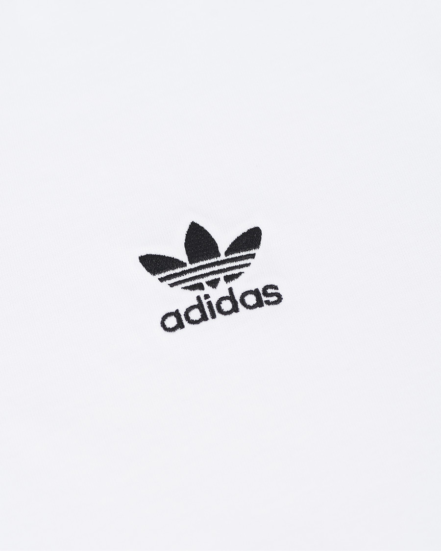 Herr | T-Shirts | adidas Originals | Essential Tee White