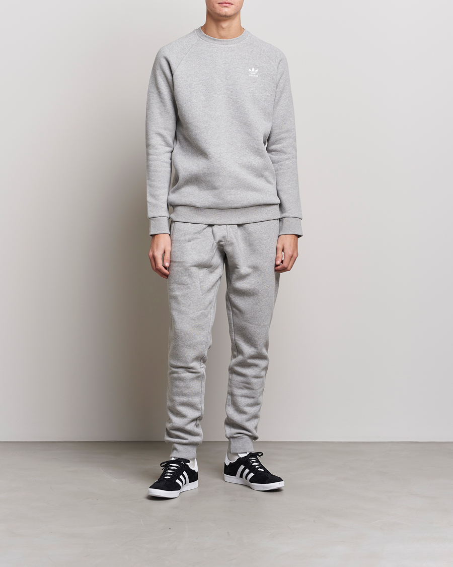 Herr | Tröjor | adidas Originals | Essential Trefoil Sweatshirt Grey