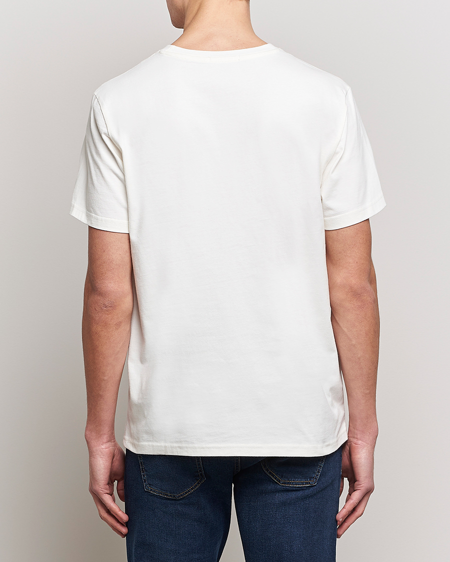 Herr | T-Shirts | Nudie Jeans | Roy Logo Crew Neck Tee Off White