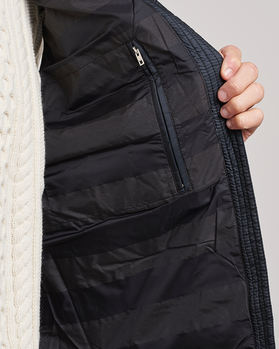 Herr | Västar | GANT | The Light Down Gilet Black