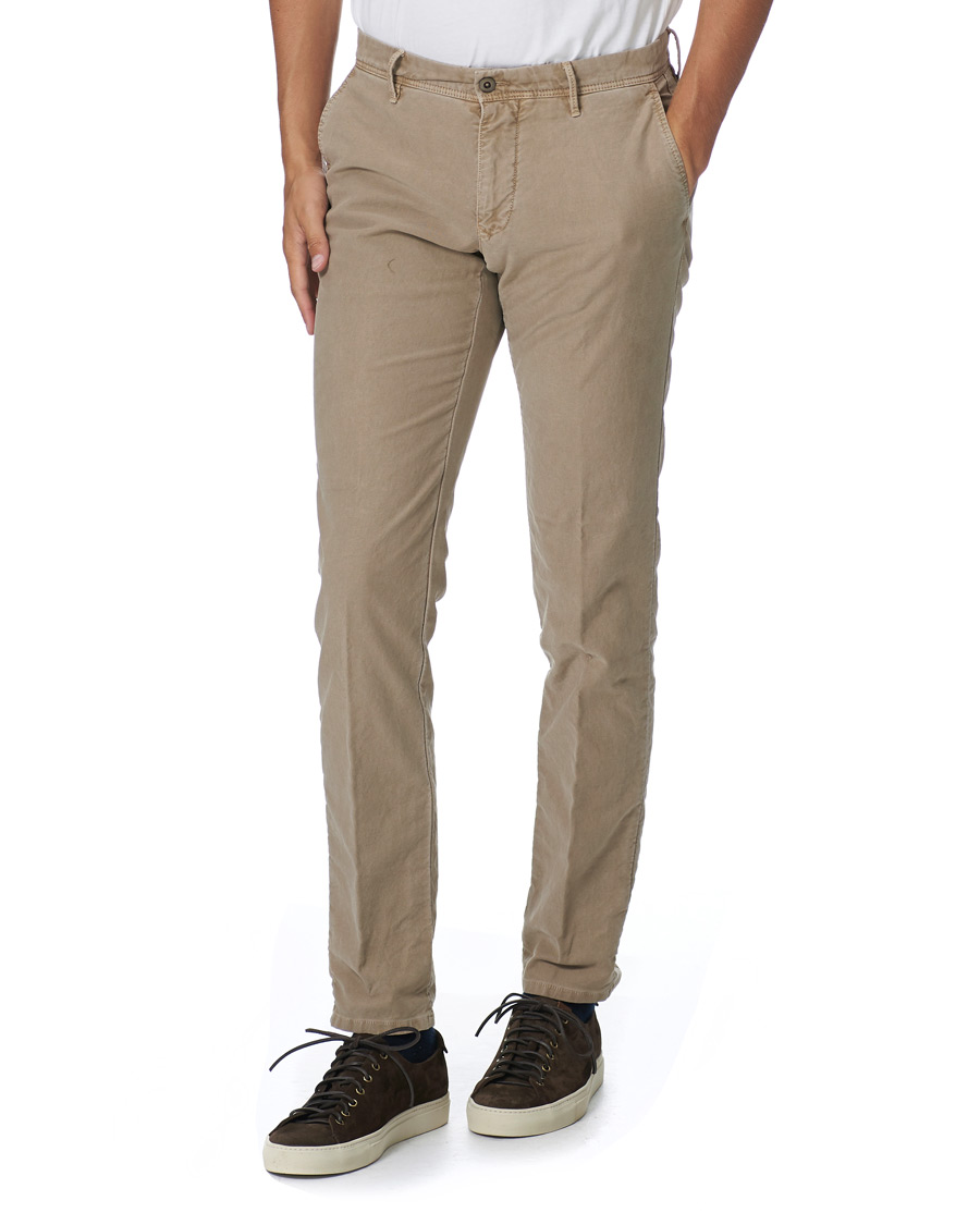 Herr | Byxor | Incotex | Slim Fit Garment Dyed Slacks Beige