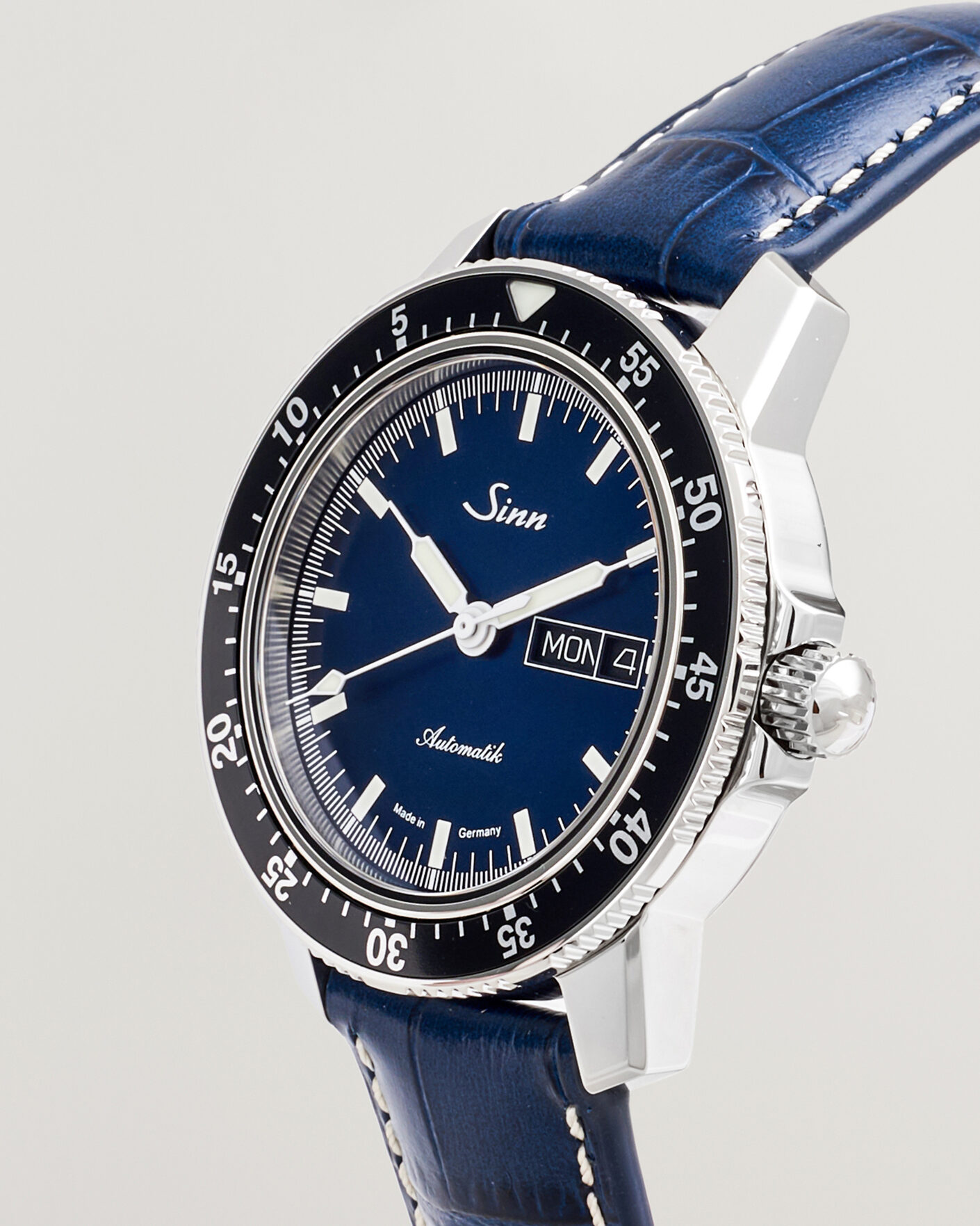 Herr | Sinn 104 I B Pilot Watch 41mm Leather Strap Dark Blue | Sinn | 104 I B Pilot Watch 41mm Leather Strap Dark Blue