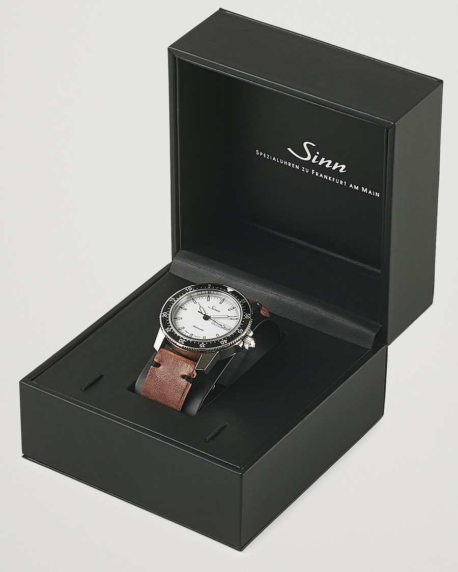Herr | Sinn 104 I W Pilot Watch 41mm Leather Strap White | Sinn | 104 I W Pilot Watch 41mm Leather Strap White