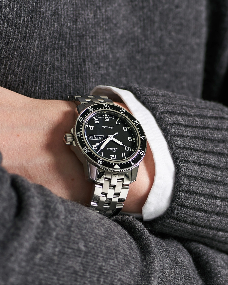 Herr | Sinn 104 A Pilot Watch 41mm Steel Link Black | Sinn | 104 A Pilot Watch 41mm Steel Link Black