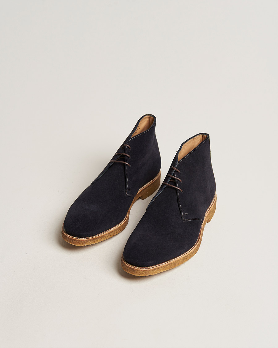 Herr | Loake 1880 Rivington Suede Crepe Sole Chukka Navy | Loake 1880 | Rivington Suede Crepe Sole Chukka Navy