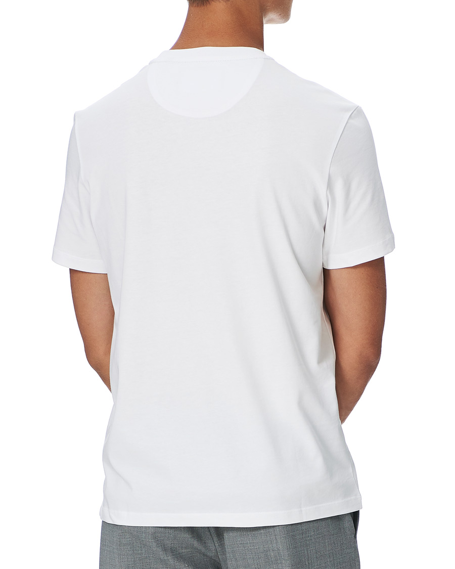 Herr | T-Shirts | Lyle & Scott | Organic Cotton Contrast Pocket Tee White/Jet Black
