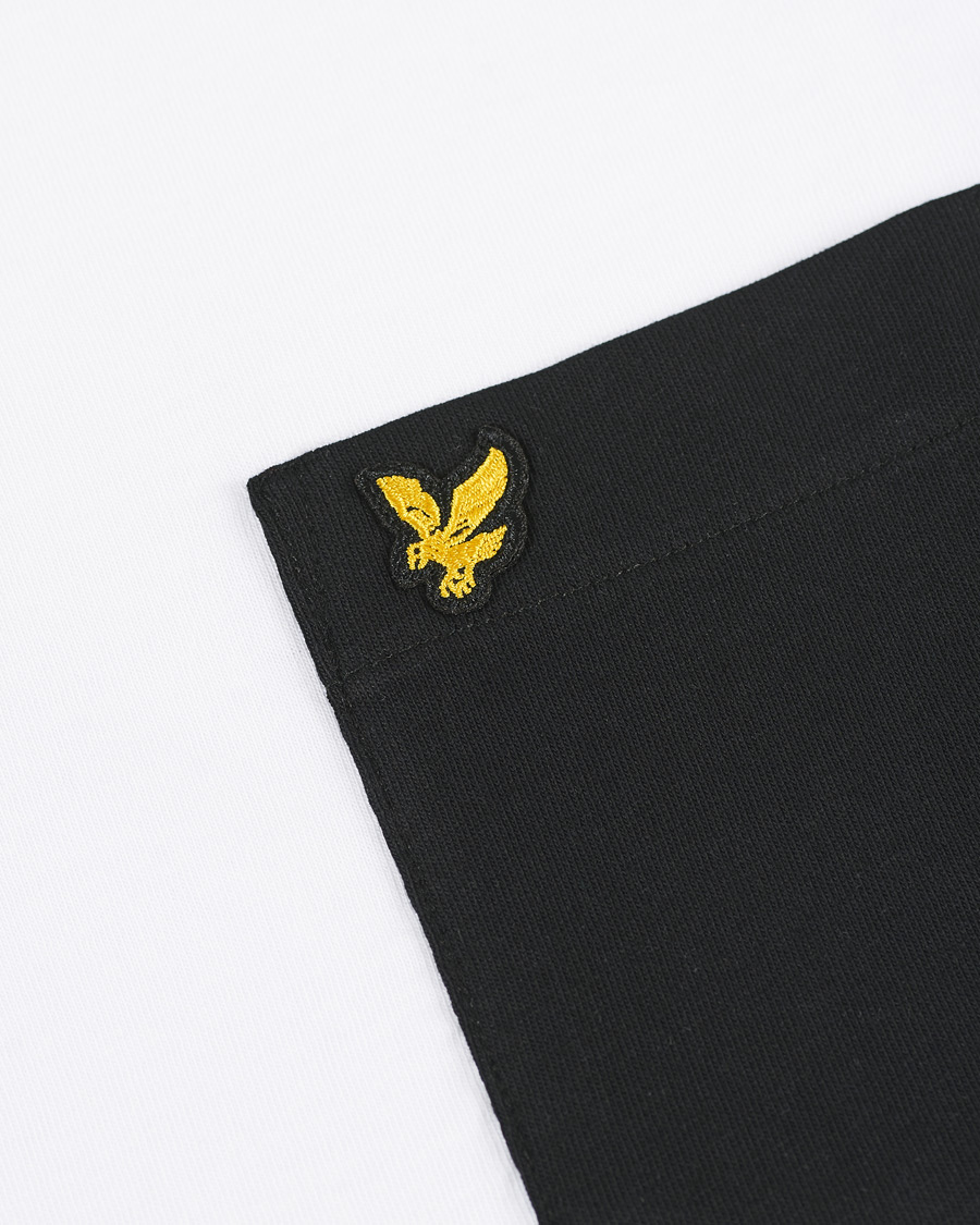 Herr | T-Shirts | Lyle & Scott | Organic Cotton Contrast Pocket Tee White/Jet Black