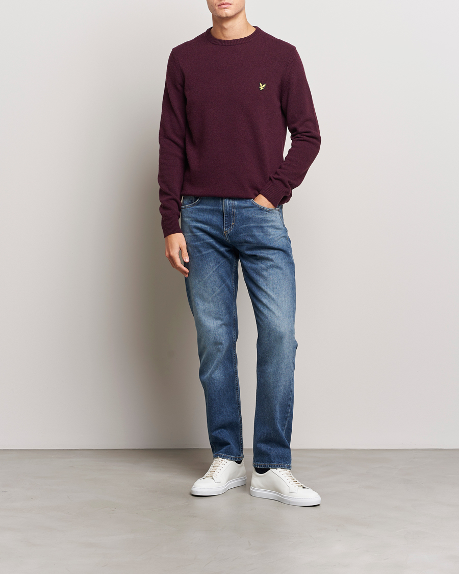 Herr | Tröjor | Lyle & Scott | Lambswool Crew Neck Pullover Burgundy Marl