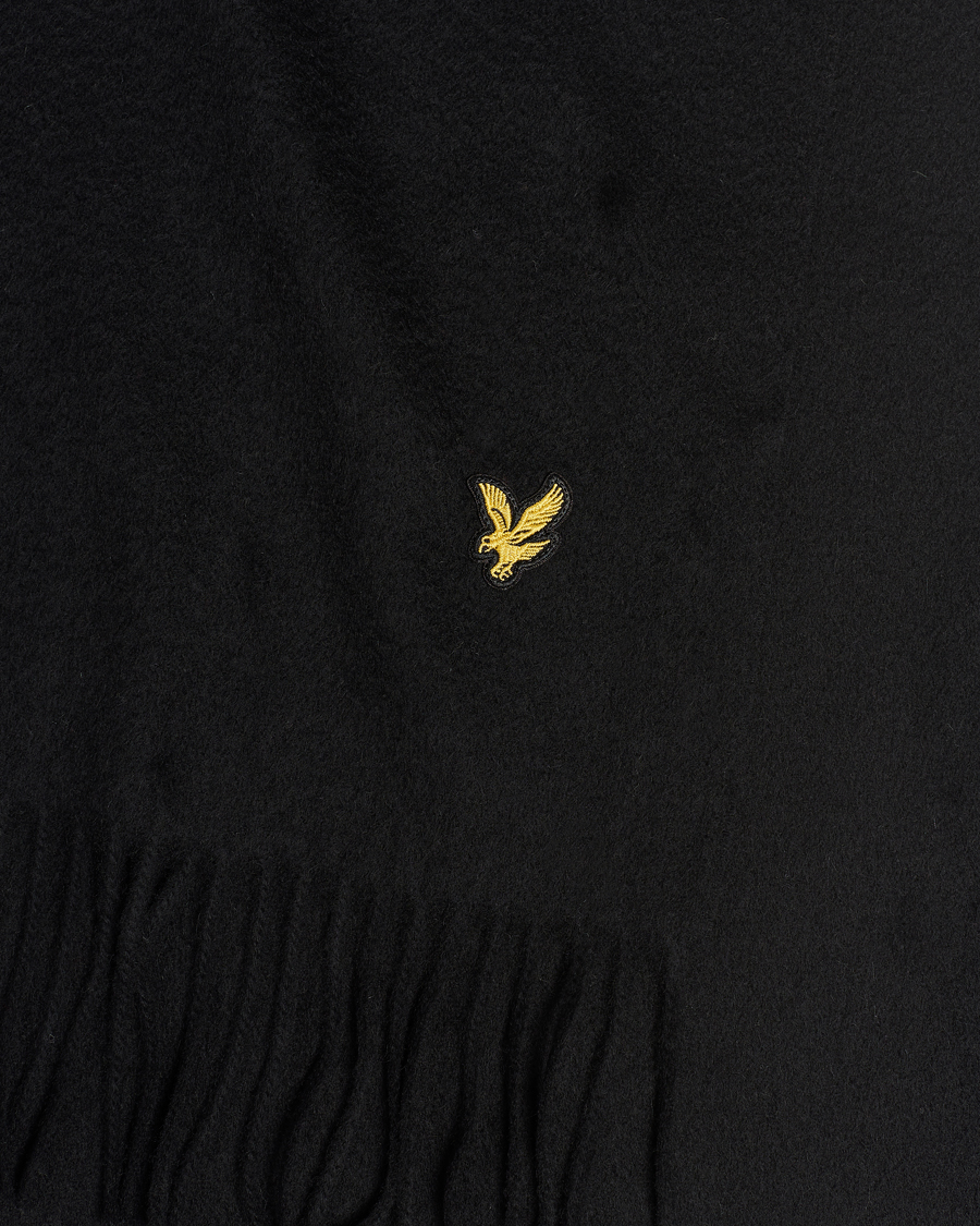 Herr | Lyle & Scott Lambswool Scarf True Black | Lyle & Scott | Lambswool Scarf True Black