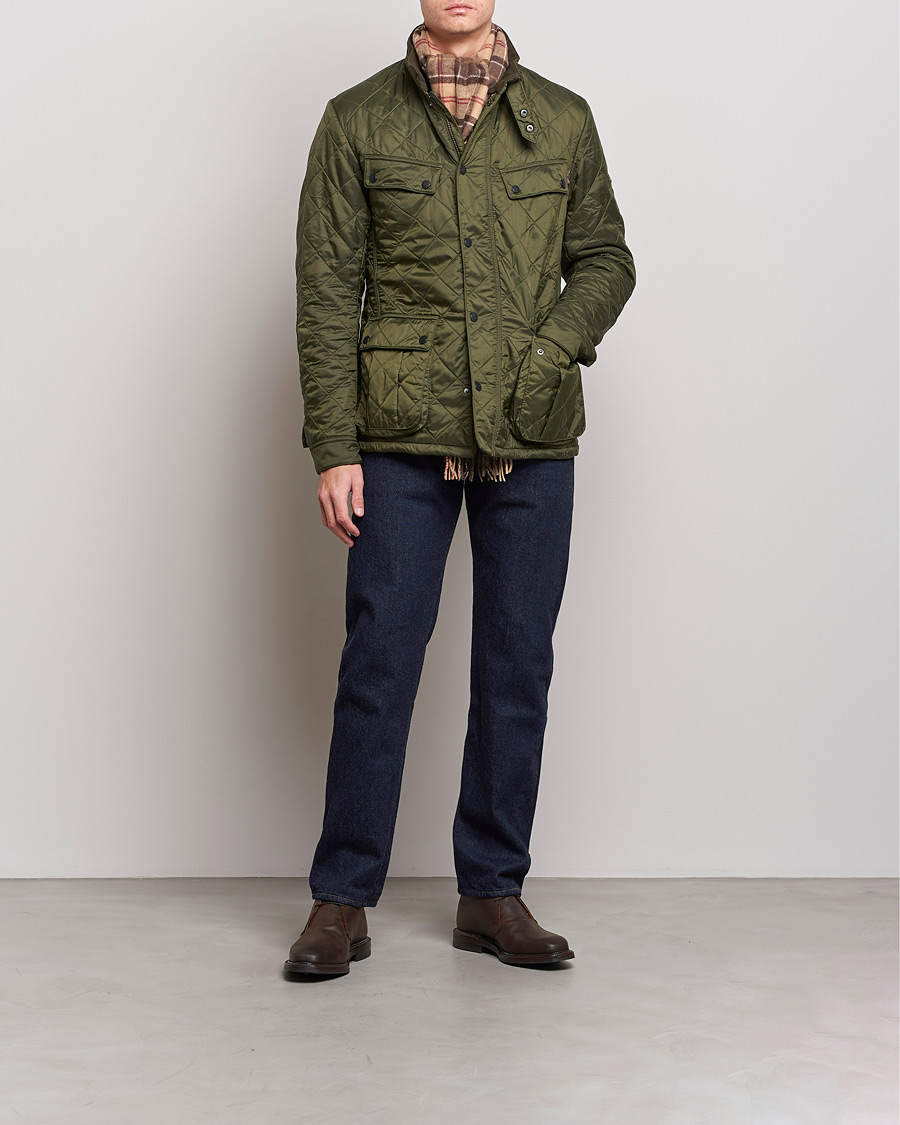 Herr | Jackor | Barbour International | Ariel Polarquilt International Jacket Olive