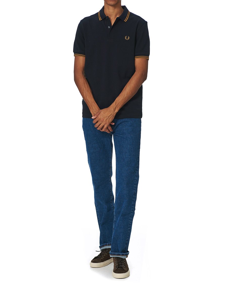 Herr | Pikéer | Fred Perry | Twin Tip Polo Navy/Dark Caramel