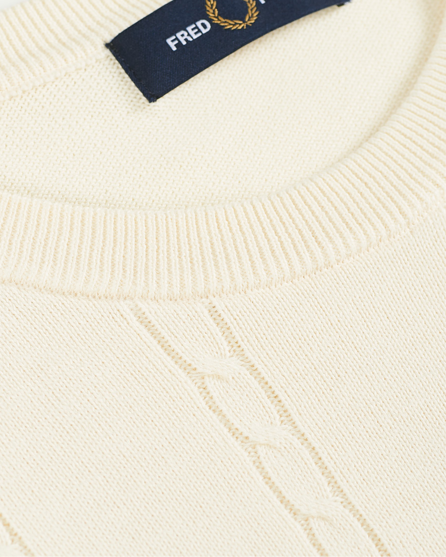 Herr | Tröjor | Fred Perry | Cable Knit Crew Neck Jumper Ecru