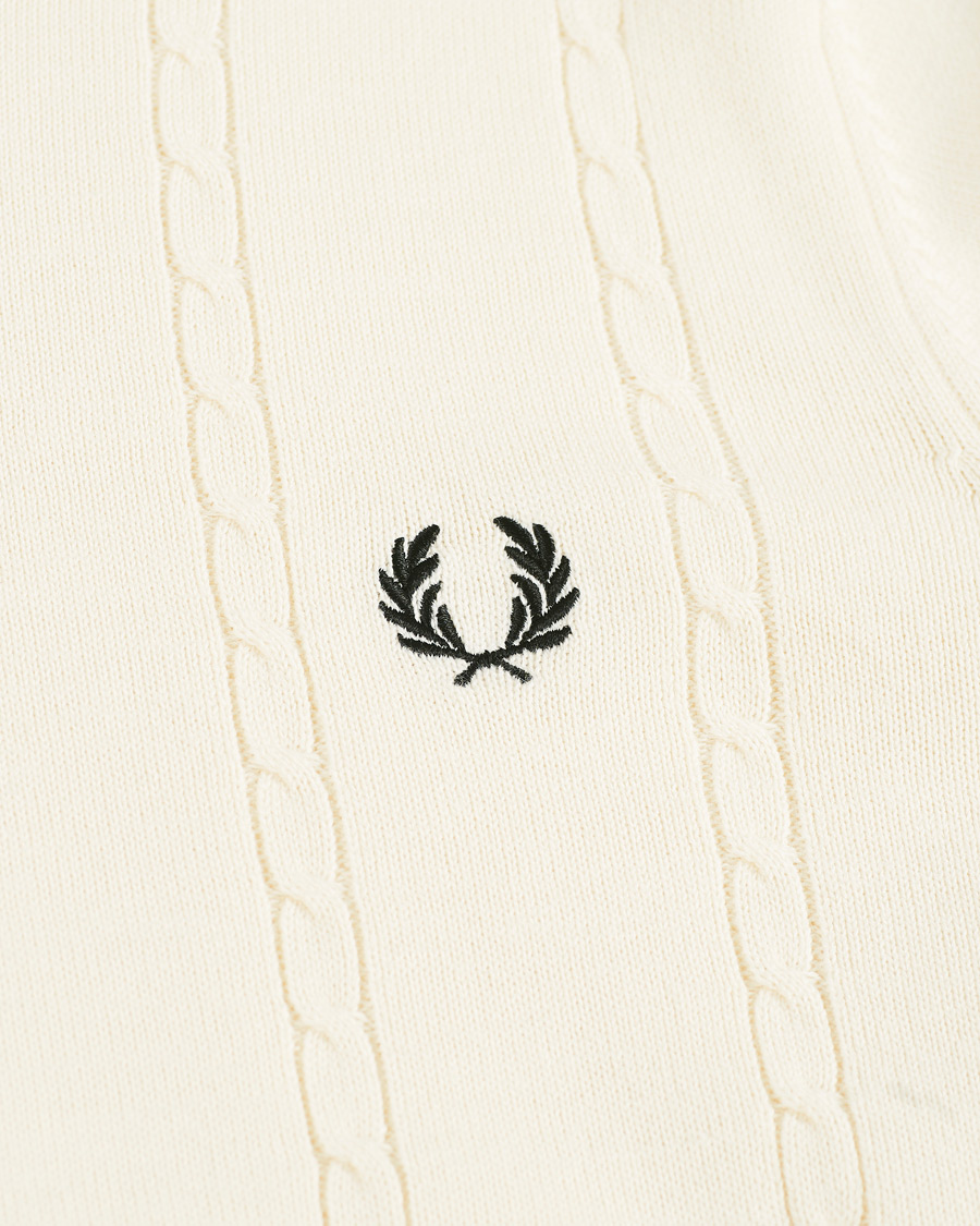 Herr | Tröjor | Fred Perry | Cable Knit Crew Neck Jumper Ecru