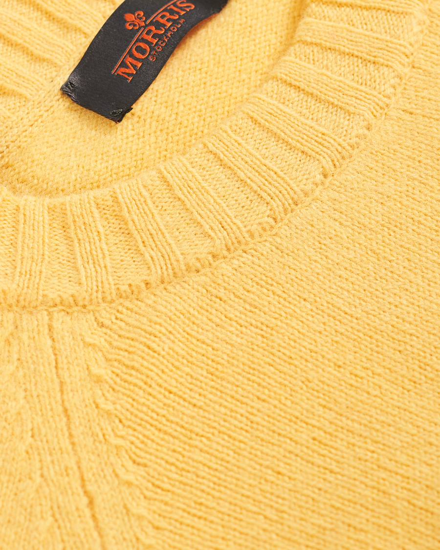 Herr | Tröjor | Morris | Lambswool Knitted Crew Neck Yellow
