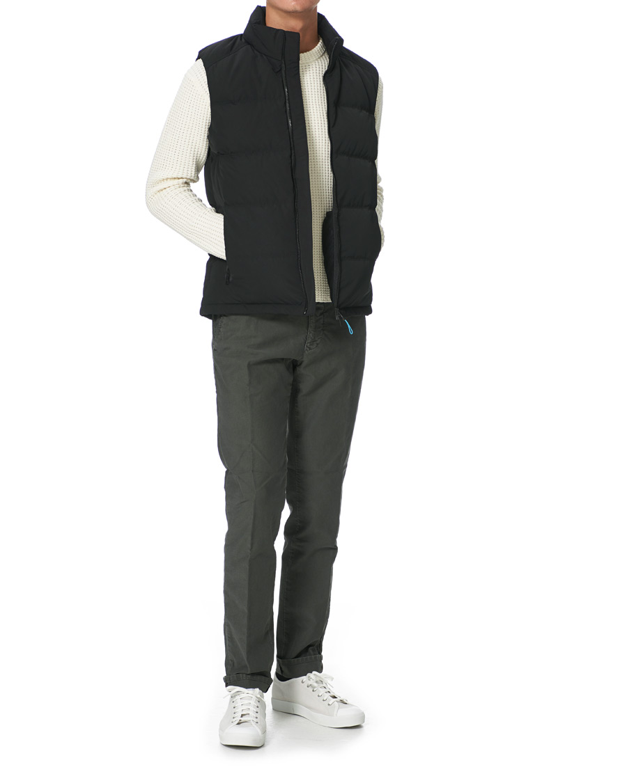 Herr | Jackor | Orlebar Brown | Sommers Down Vest Black
