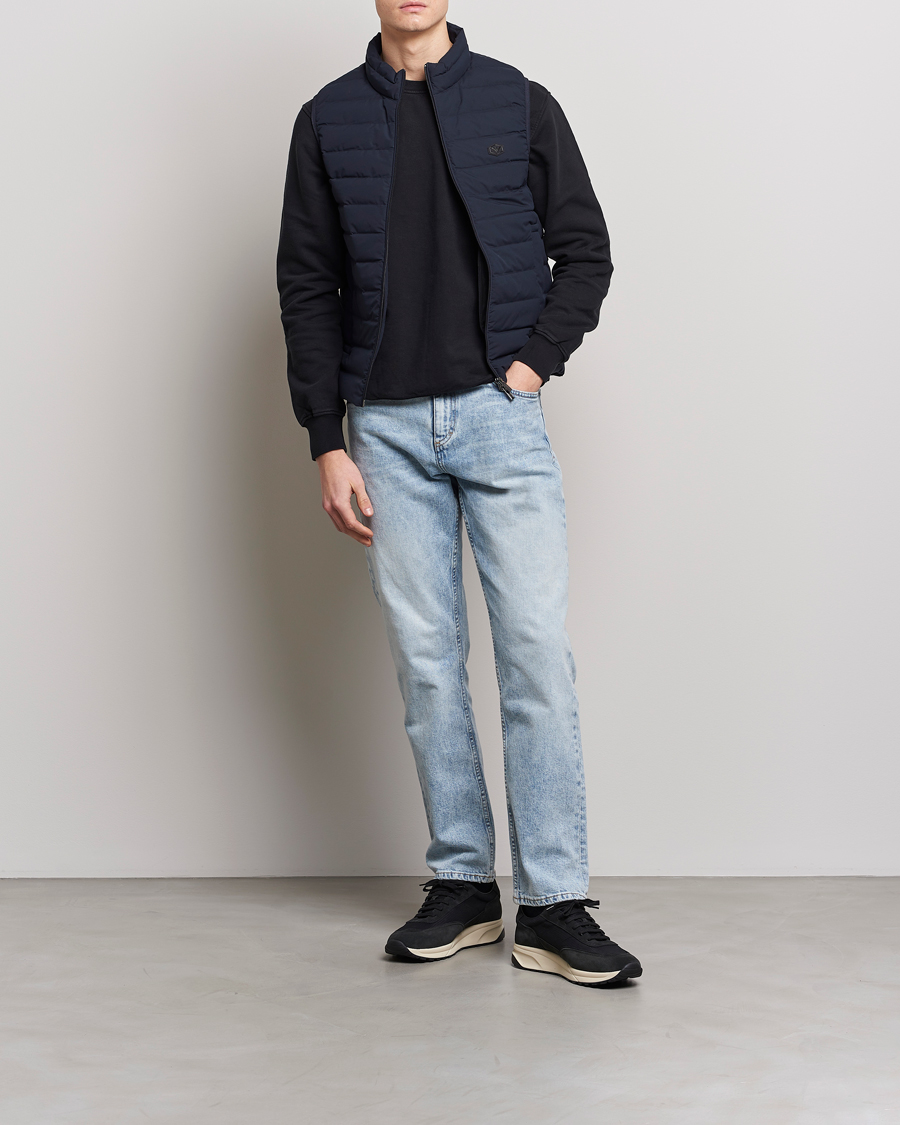 Herr | Västar | Emporio Armani | Light Vest Navy