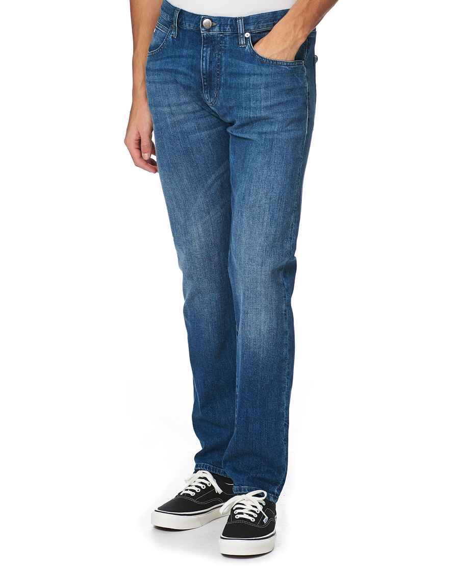 Herr | Jeans | Emporio Armani | Regular Fit Jeans Medium Blue