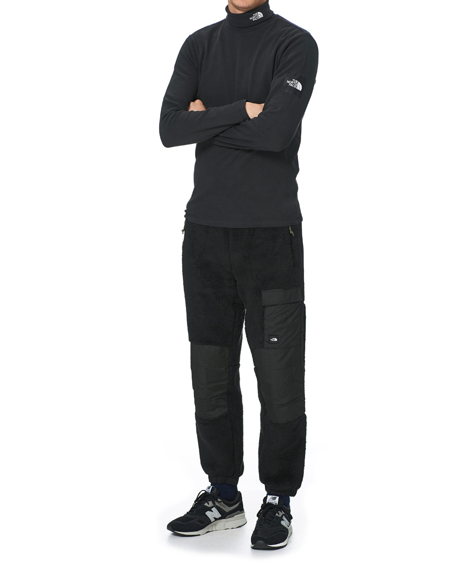 Herr | Tröjor | The North Face | Black Box Technical Rollneck Black