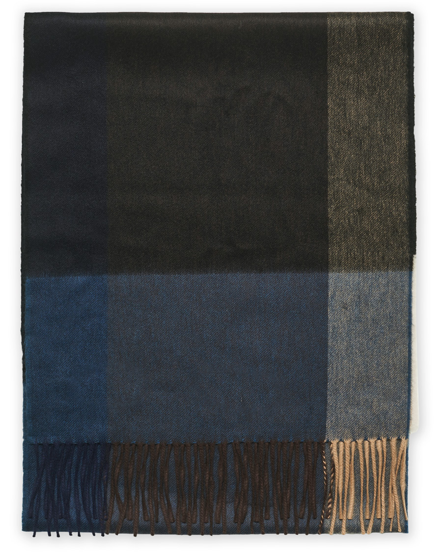 Herr | Begg & Co Arran Checked Cashmere Scarf Shadow | Begg & Co | Arran Checked Cashmere Scarf Shadow
