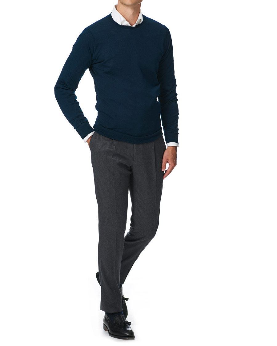 Herr | Tröjor | John Smedley | Lundy Extra Fine Merino Crew Neck Orion Green
