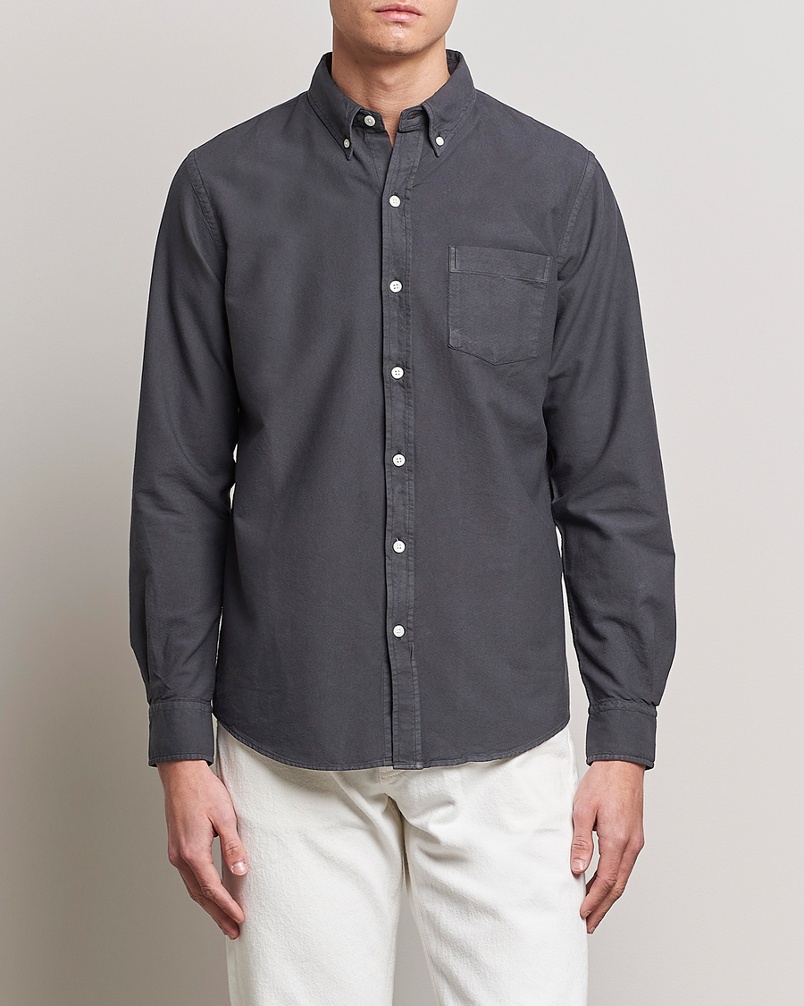 Herr | Contemporary Creators | Colorful Standard | Classic Organic Oxford Button Down Shirt Lava Grey