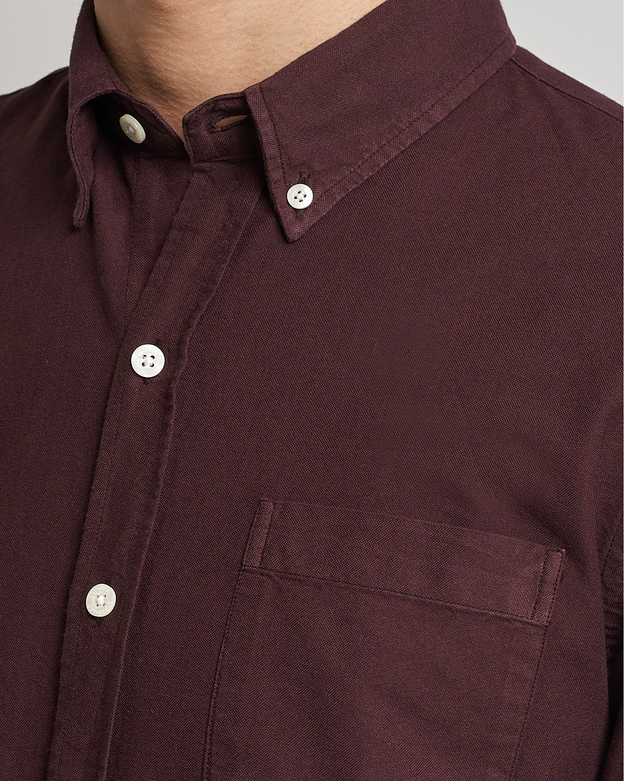 Herr | Skjortor | Colorful Standard | Classic Organic Oxford Button Down Shirt Oxblood Red