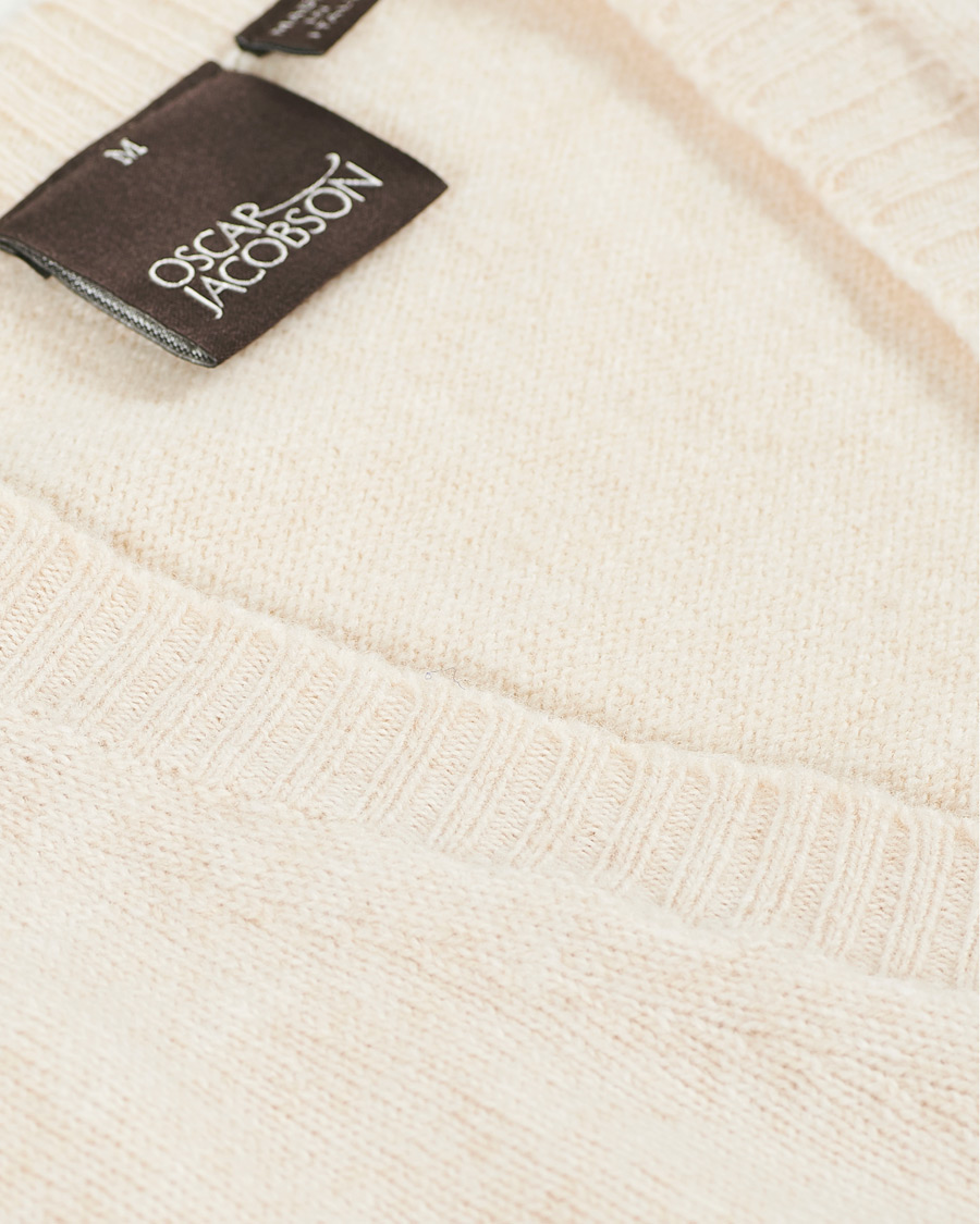 Herr | Tröjor | Oscar Jacobson | Lionel Heavy Wool V-Neck Creme
