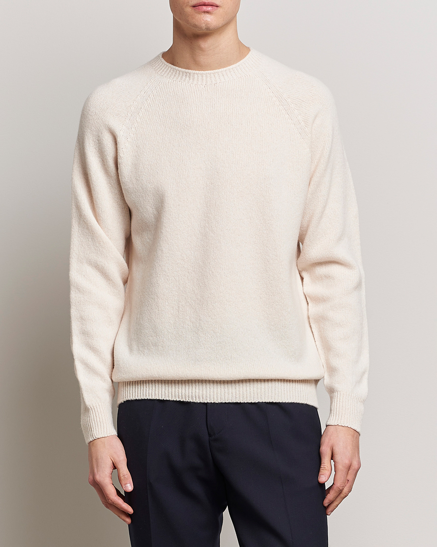 Herr | Realisation | Sunspel | Lambswool Crew Neck Ecru