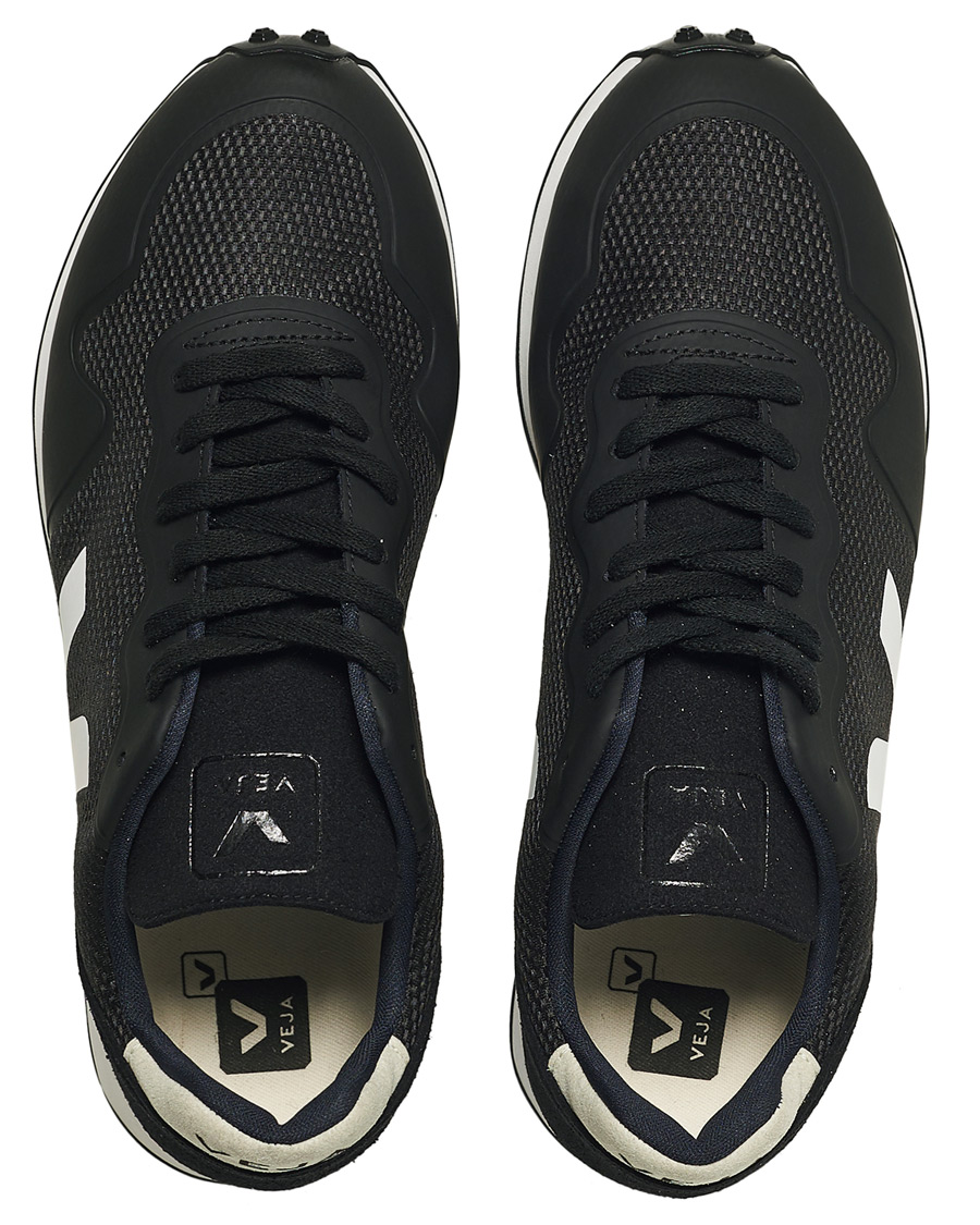 Herr | Veja SDU Vegan Running Sneaker Black/White | Veja | SDU Vegan Running Sneaker Black/White