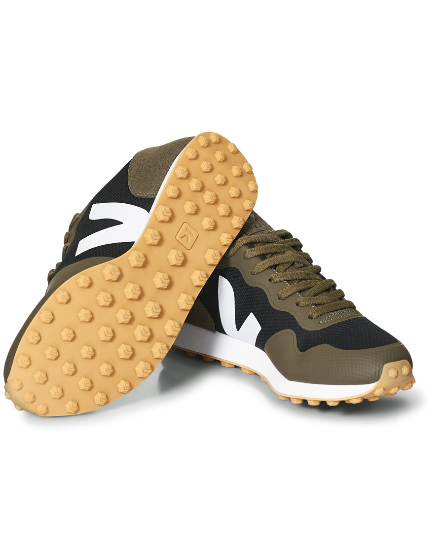 Herr | Veja SDU Vegan Running Sneaker Black/White/Khaki | Veja | SDU Vegan Running Sneaker Black/White/Khaki