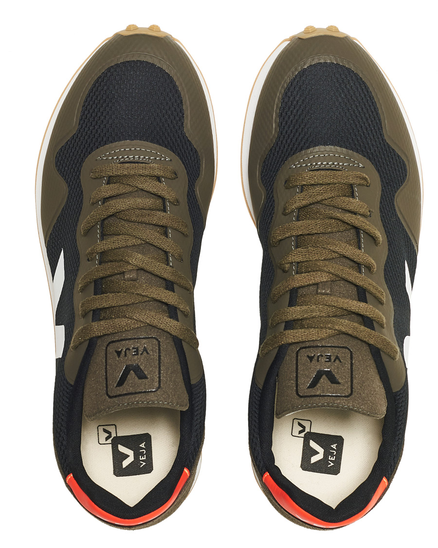 Herr | Veja SDU Vegan Running Sneaker Black/White/Khaki | Veja | SDU Vegan Running Sneaker Black/White/Khaki