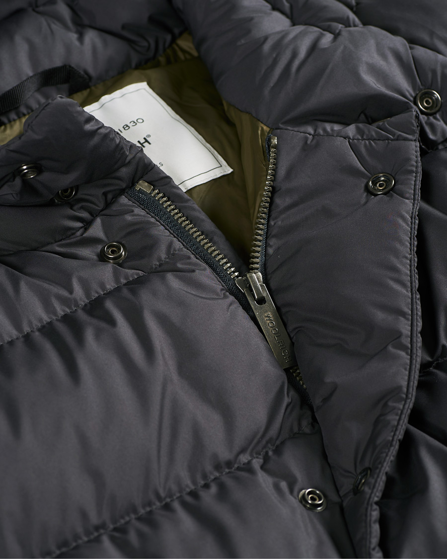 Herr | Jackor | Woolrich | Sierra Hooded Puffer Jacket Phantom