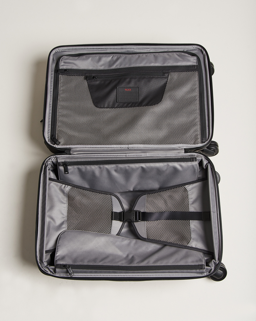Herr | Väskor | TUMI | International Dual Access 4 Wheeled Carry-On Black