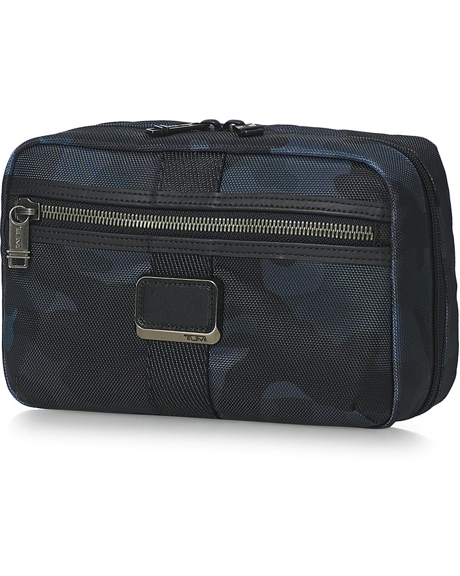 Herr | TUMI Alpha Bravo Reno Travel Kit Navy Camouflage | TUMI | Alpha Bravo Reno Travel Kit Navy Camouflage